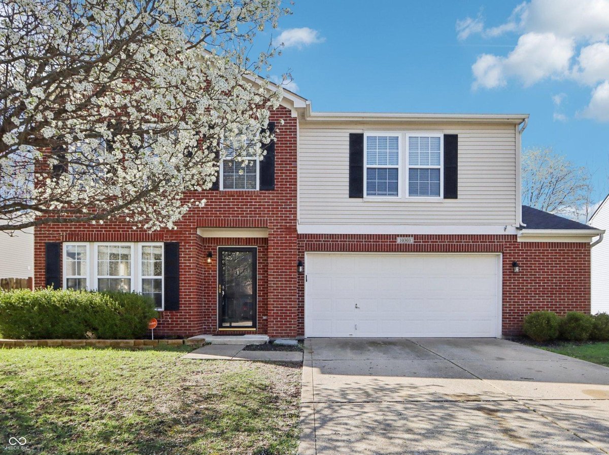 10303 Memorial Knoll Drive